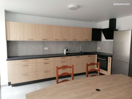 evian- t3 meublé de 62.82m² à 1300eur cc