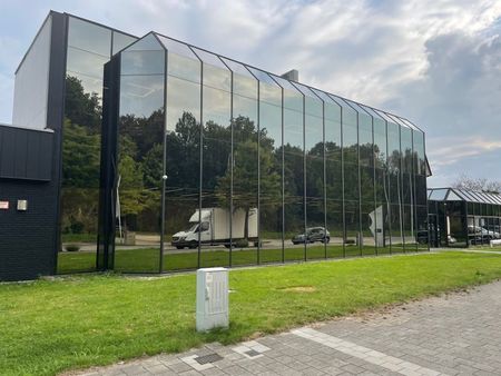 immeuble de bureaux à louer à anvers