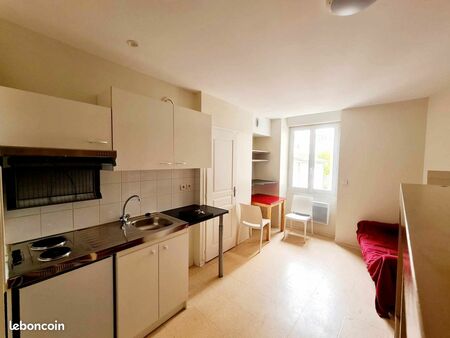 appartement mansle dispo