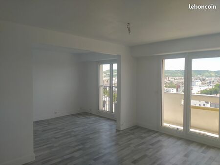 location appartement quartier saint clément / rue saint julien