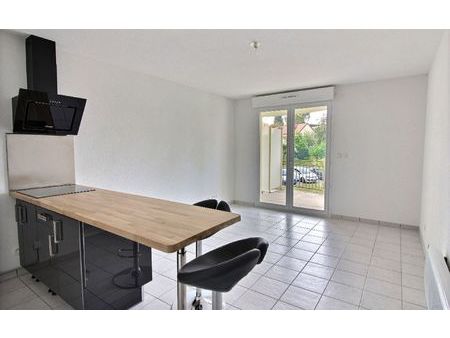 location appartement  37.04 m² t-2 à le creusot  418 €