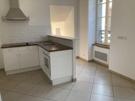 vente appartement 3 pièces à landerneau (29800) : à vendre 3 pièces / 42m² landerneau