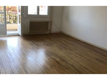 location appartement 4 pièces 88 m² valence (26000)