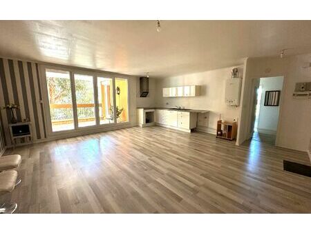 location appartement  79.23 m² t-4 à la seyne-sur-mer  1 150 €