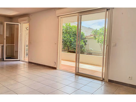 vente appartement 3 pièces 70 m² toulon (83100)