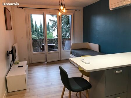 aix - location studio meublé - 23m²