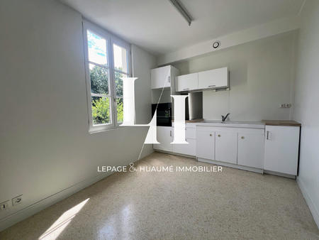 location appartement 4 pièces à laval centre-ville cathédrale (53000) : à louer 4 pièces /