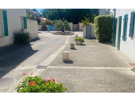 appartement saint-martin-de-ré m² t-2 à vendre  224 700 €