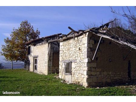 av corps de ferme sur splendide terrain 3 5 ha