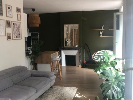 appartement lumineux 2 pièces de 45 m2 à seulement 7 minutes à pied de la gare