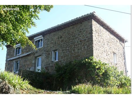 maison en pierre vallée de l’heyrieux