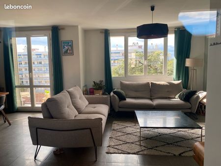 appartement 64m² balcon et vue dégagée - st just lyon05