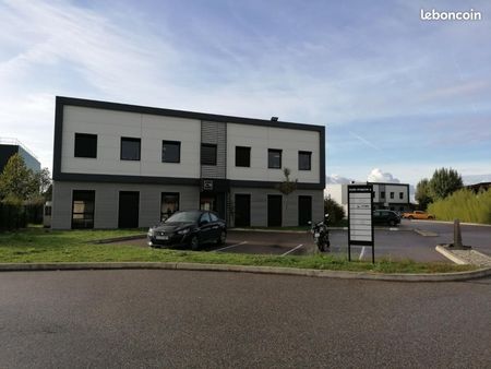 local industriel 1 119 m²