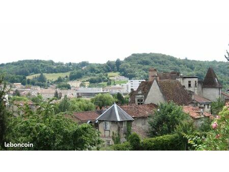 superbe t2 hyper centre historique calme de périgueux