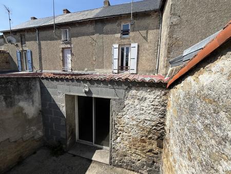 vente maison à bressuire (79300) : à vendre / 59m² bressuire