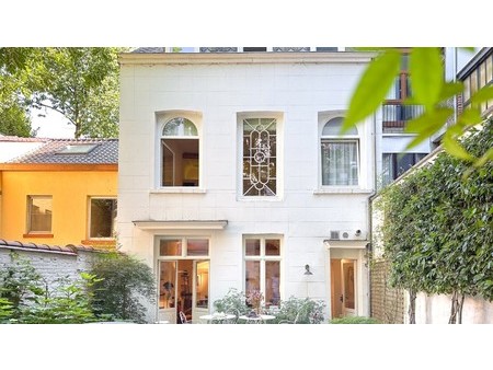 address not available  ixelles  br 1050 villa/townhouse for sale