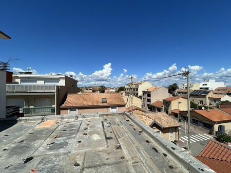 appartement à rénover à 100m de la plage - rive droite  palavas