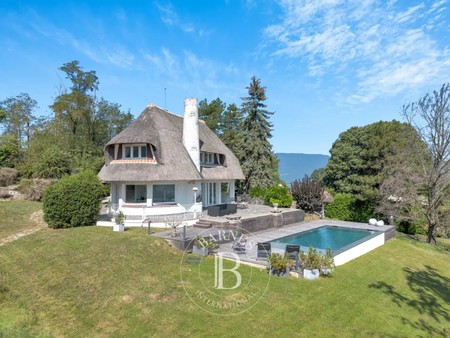 maison de luxe à vendre dans le quartier laurier-les charmettes