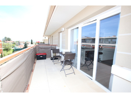 appartement 3 pièces - 68m² - puget sur argens