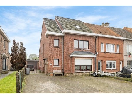 huis te koop in sint-niklaas met 4 slaapkamers