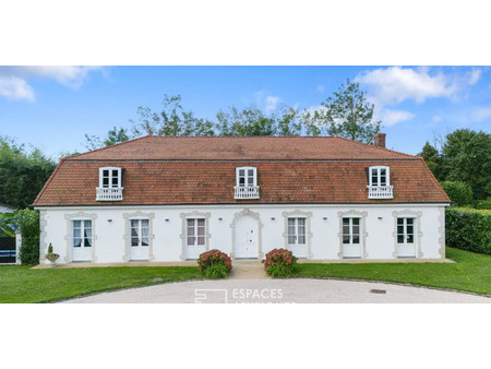 maison avec piscine et terrasse sornay (71)