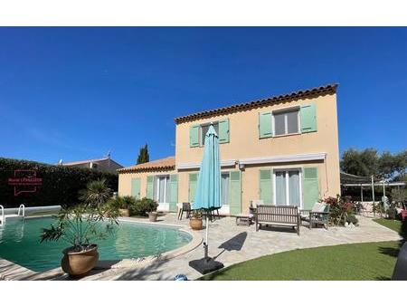 villa t6 individuelle contemporaine avec piscine et double garage