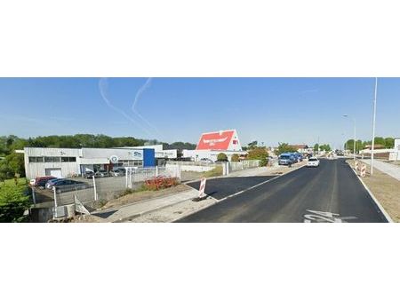 location local commercial 2612m2 saint-paul-lès-dax 40990 - 10000 € - surface privée