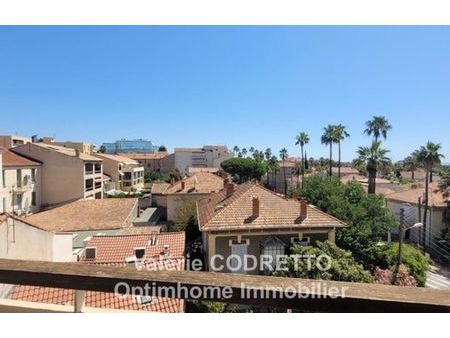 vente appartement 3 pièces 81 m² hyères (83400)