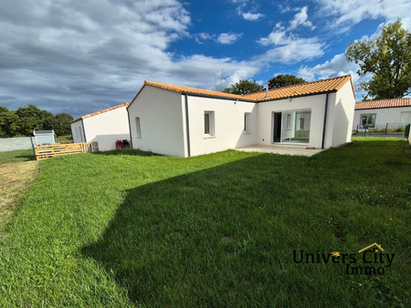 maison 4 pièces - 86m² - la garnache