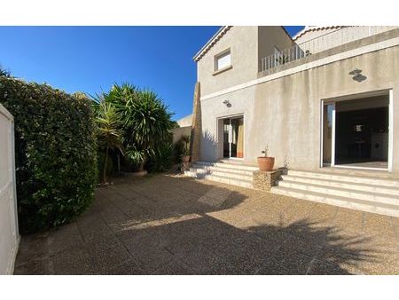 appartement six-fours-les-plages 135 m² t-4 à vendre  540 000 €