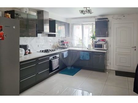 vente maison 4 pièces 84 m²