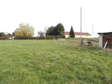 proche lons-le-saunier (39000)  à vendre terrain constructible 1268 m²