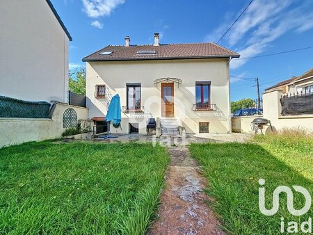 vente maison traditionnelle 5 pièces de 95 m² à aulnay