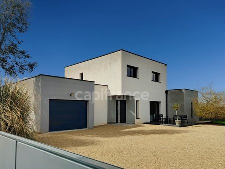 dpt saône et loire (71)  à vendre proche de sennecey le grand maison contemporaine p5 de 1