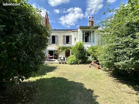 bordeaux nansouty - echoppe double avec jardin sud et studio indépendant