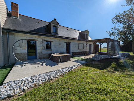 vente maison à beaufort-en-anjou (49250) : à vendre / 133m² beaufort-en-anjou