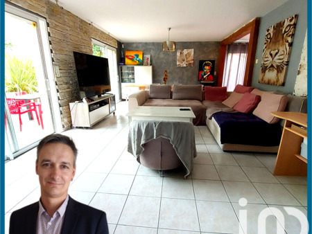 vente maison à saint-laurent-sur-sèvre (85290) : à vendre / 115m² saint-laurent-sur-sèvre