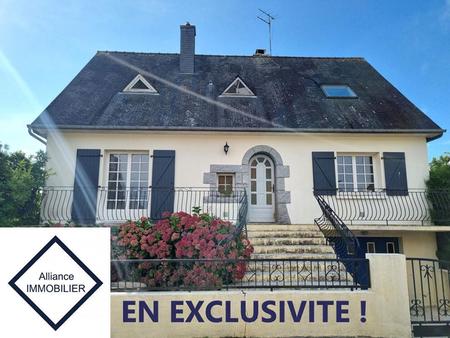 vente maison à saint-méen-le-grand (35290) : à vendre / 139m² saint-méen-le-grand