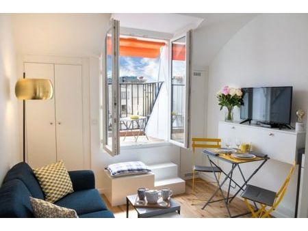 (disponible 1-24 mois) grand appartement dans le marais