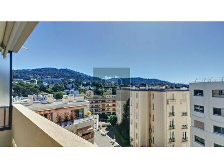 t2 traversant vue californie - le cannet limite cannes