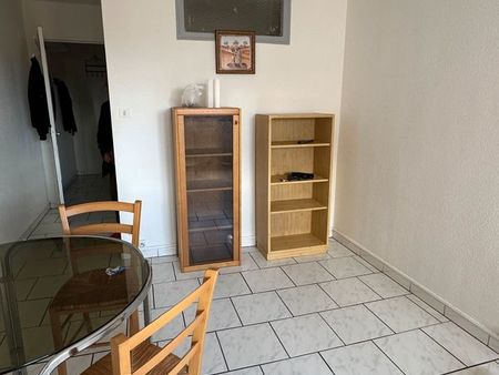 logement étudiant 27 m^2