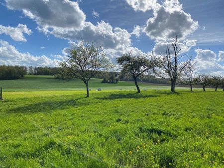 terrain à bâtir de 880 m² à croix (90)