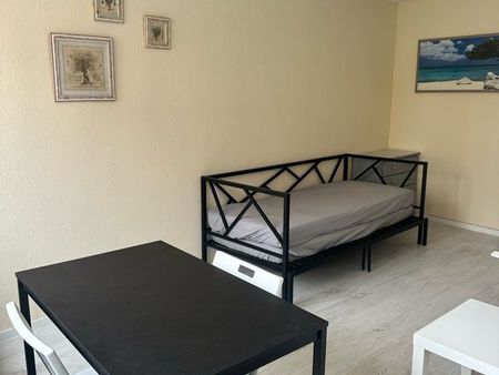 studio la timone meublé 26m2 tbe au calme marseille 5eme