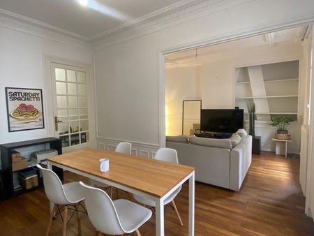 charmant appartement parisien t3