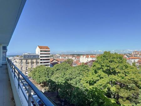 bel appartement coeur de ville avec vue