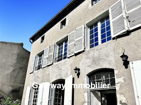 vente maison 6 pièces 143 m²