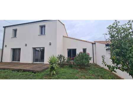 maison 6 pièces - 145m²