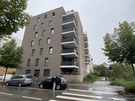 3 pièces meublé avec balcon et garage