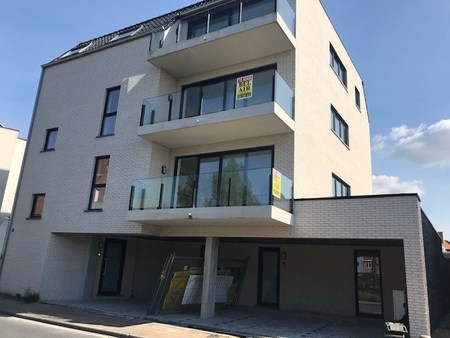 appartement te huur in bredene met 2 slaapkamers