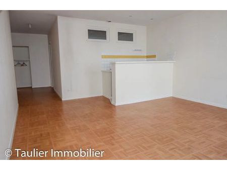 location appartement 2 pièces 54m2 saint-marcellin 38160 - 480 € - surface privée